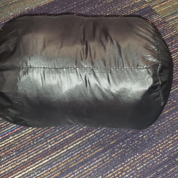 Easy Storage Jacket - Picture 3 of 3